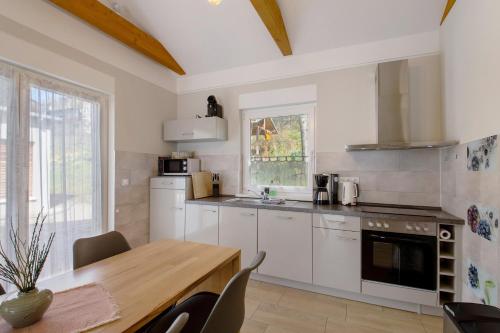 Viesnīcas āriene, Lifestyle Ferienhaus in Muldestausee