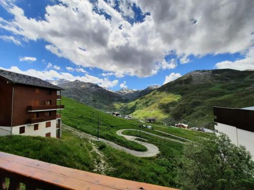 Residence Courmayeur - Appartement 10 personnes ski aux pieds aux Menuires MAE-3774 in Reberty