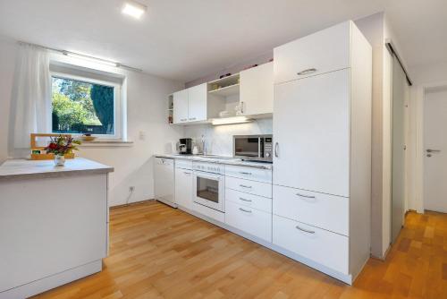 Kitchen, Ferienwohnung Lilly in Hofgeismar
