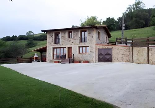 Los Cerezos gîte à louer Llánez