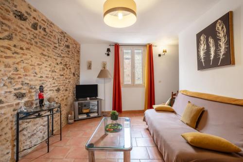 Joli Appartement à Claira - Location saisonnière - Claira