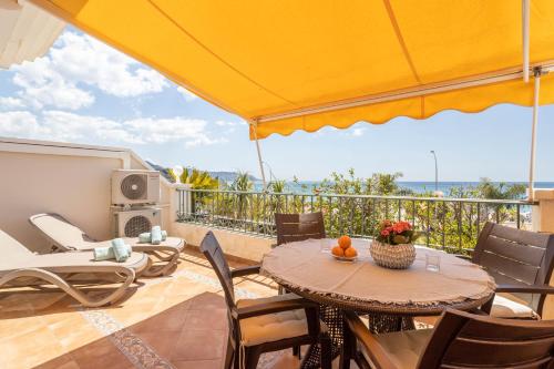sunny Apartment frontline Burriana