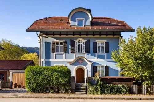 Fewo im Blauen Haus Eg in Garmisch-Partenkirchen, Deutschland