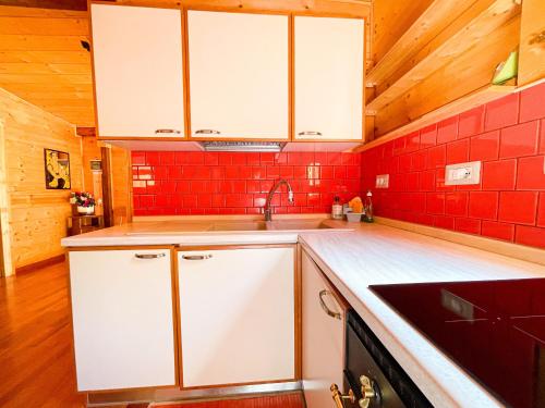 廚房, Le sorgenti - Chalet 12 in 塞尼奧河畔帕拉佐洛