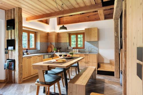 Baita Valon - Alpine Hideaway