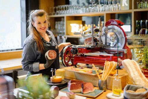 Mercure Berlin Wittenbergplatz - image 7