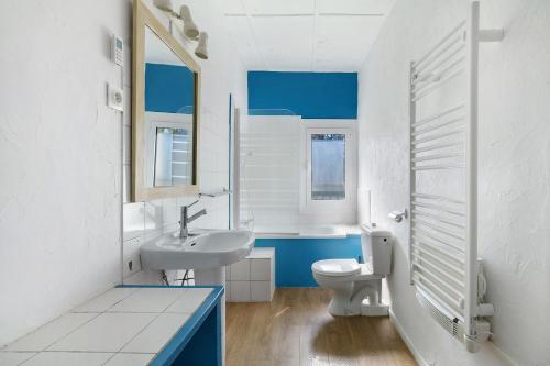 浴室, Gîte De Marlas (Gite De Marlas) in 里厄克羅