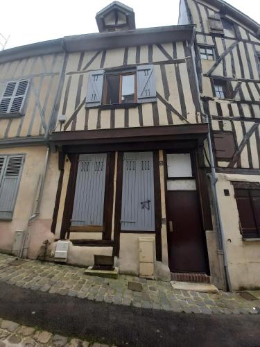 A szálláshely kívülről, Logement Cosy centre Joigny C4 in Joigny