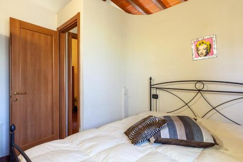  Casina del Glicine in Massa