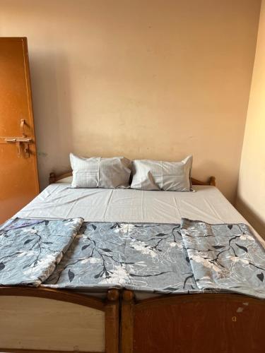 Radha Raman Hotel in Bheraghat