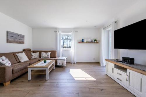 2 bedrooms, 2 beds