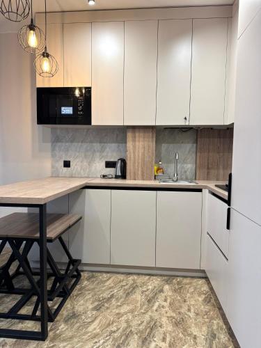 1bd Apartment in Sanville Park, Sviatopetrivske - 2 floor 810 in Sviatopetrivske