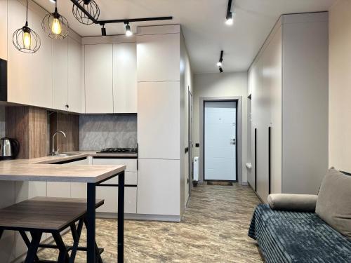1bd Apartment in Sanville Park, Sviatopetrivske - 2 floor 810 in Sviatopetrivske