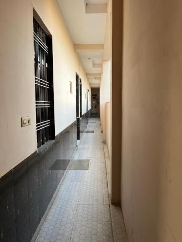 Radha Raman Hotel in Bheraghat