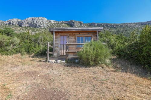 Buitenkant, Cabane Aux Étoiles (Cabane Aux Etoiles) in La Martre