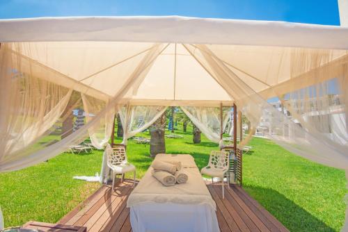 Instalaciones, Tsokkos Gardens Hotel in Protaras