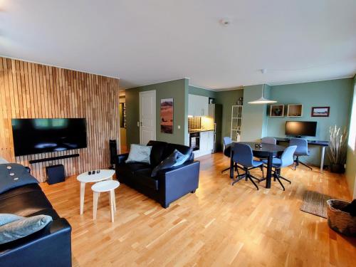 Modern Mountain Apartment with Balcony & Views in Roldal