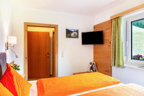 Haus Alpenheim Apartment 3, Schwaz