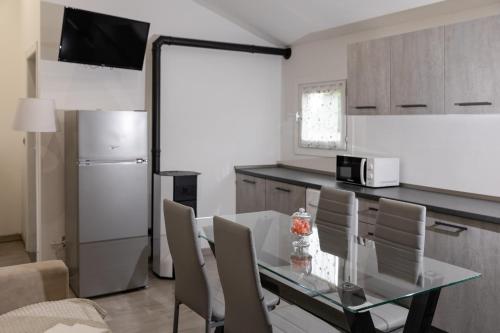 S T apartment