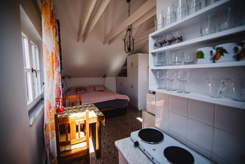Erdődi Birtok Dióliget - Erdődi Manor Walnut Grove (Erdodi Birtok Dioliget - Erdodi Manor Walnut Grove) in Badacsonylabdihegy