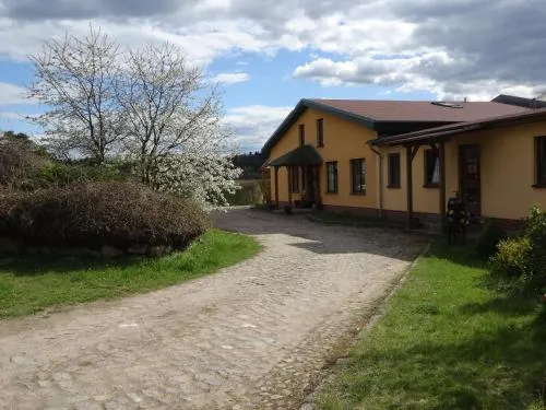 Ferienbauernhof - Ferienwohnung 6 in Grünow, Deutschland