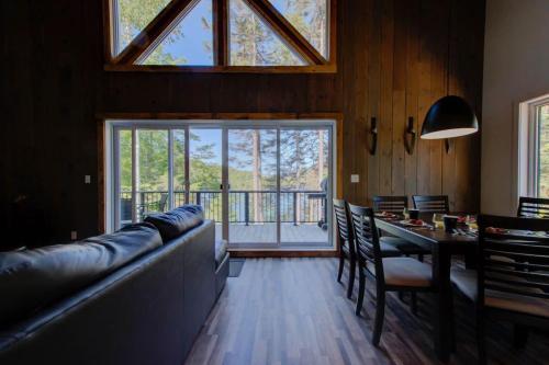 Luft Skift Spa - Waterfront & Private Spa in Saint-Joseph-de-Mékinac (QC)