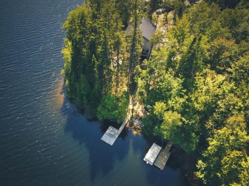 Luft Skift Spa - Waterfront & Private Spa in Saint-Joseph-de-Mékinac (QC)