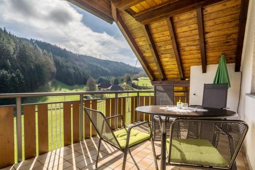 2 bedrooms, 3 beds
