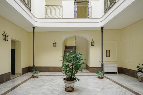Gavidia Center Premium Suites - image 3