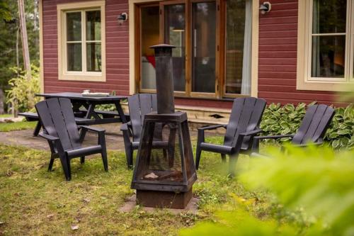 Le Renne Elisabeth - Nature Getaway Near the Lake in Pohenegamook (QC)