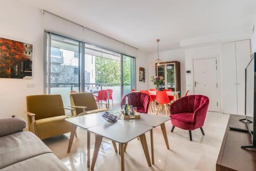 Modern Apartment Next The Beach - Marbella