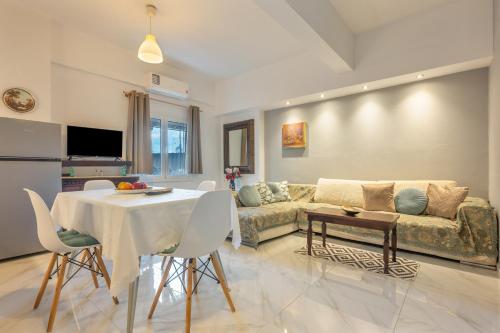2 bedrooms, 3 beds