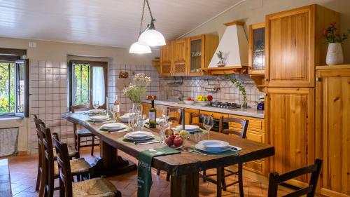 Facilities, Villa Valgiorgia 9 by Marche Holiday Villas in Barchi (Pesaro)