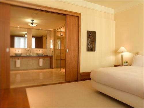 Фотография номера гостиницы Park Hyatt Hamburg