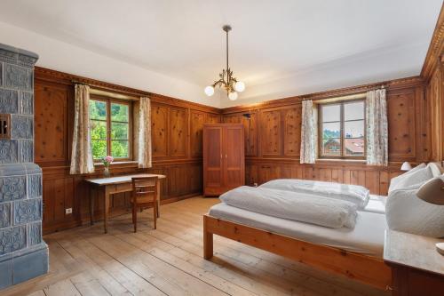 Ansitz Baumannhof Apt Erker Suite