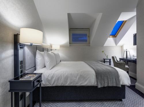 Hotel Teatro Boutique Old Town - Destigo Hotels