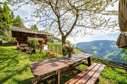 Viesnīcas āriene, Ferienhaus Rauchegg - Seeblick in San Pancrazio Saint Pankraz
