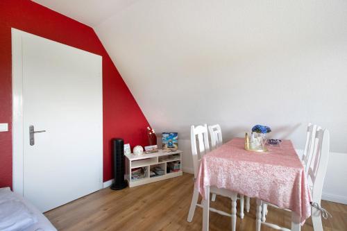 Hotelli välisilme, Ferienwohnung Erichsen, Viöl (Ferienwohnung Erichsen, Viol) in Behrendorf