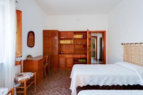 Villa Timbora, Càbras (foto 2)