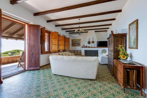 Villa Timbora, Càbras (foto 10)