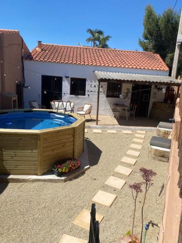 Úszómedence, Casa Amigos Rural in Las Cunas