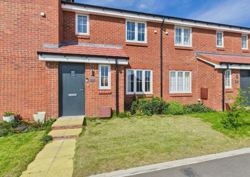 3-Bed 5 Guests, Parking Near Cheltenham & Gloucester – khách sạn tại Twigworth