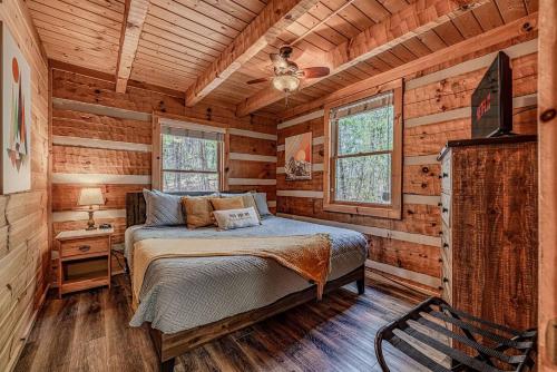 Good Life in Sevierville, USA