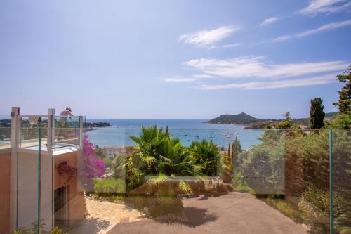 Exterior view, Studio Palmeraie in Sainte-Guitte