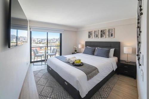 Apartment suite in the heart of Miraflores! walk to Kennedy