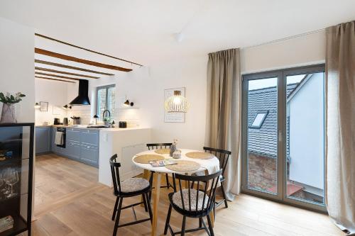 Viesnīcas āriene, Das Alte Pfarrhaus - Suite in Gleisweiler