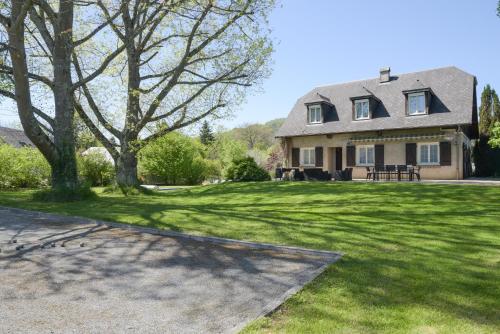 Viesnīcas āriene, Villa de la Douloustre in Antist