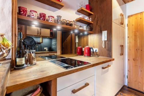 kuhinja, Chalet Alpenherz in Kreuzfeld