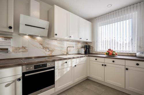 Kitchen, Ferienhaus Lubeck Buntekuh in Hamberge