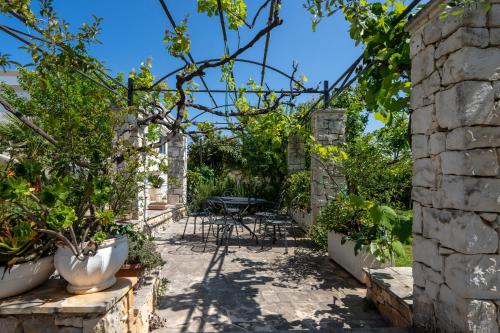 Exterior view, Agriturismo Salinola 3 in Ramunno I